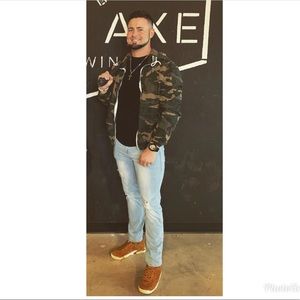 Meet your Posher, Will